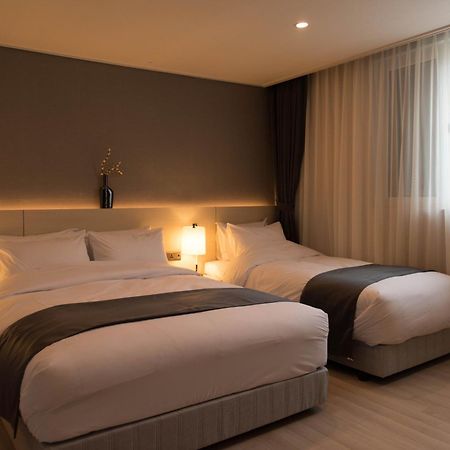 New Donghae Tourist Hotel Extérieur photo