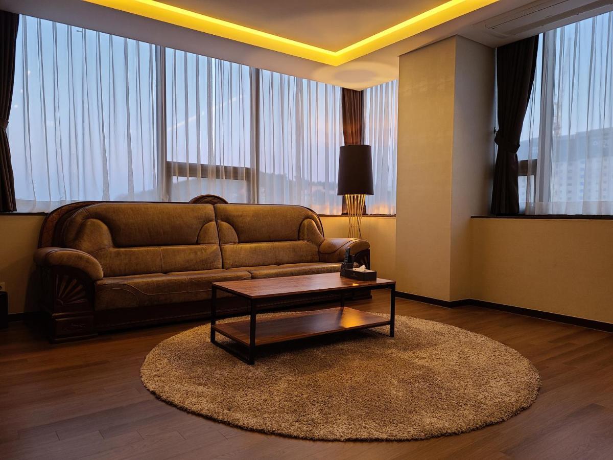 New Donghae Tourist Hotel Extérieur photo