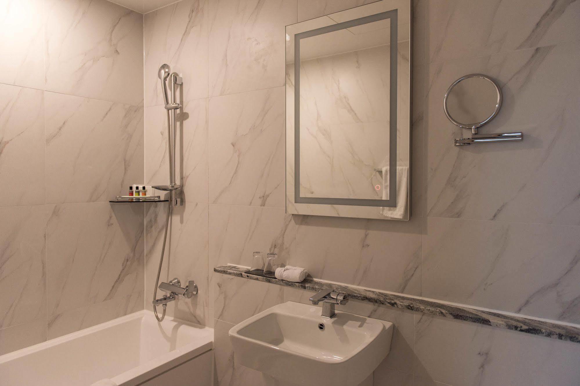 New Donghae Tourist Hotel Extérieur photo