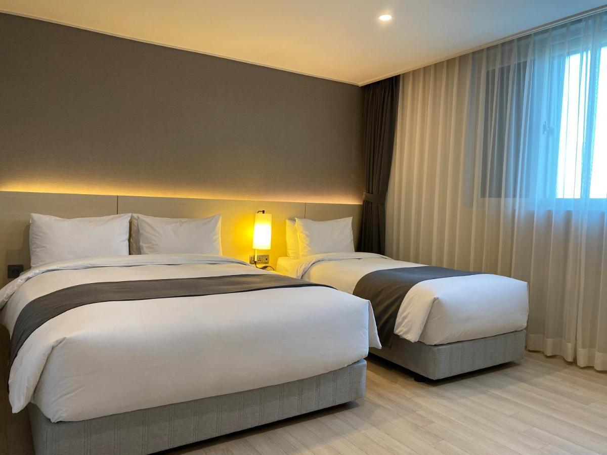 New Donghae Tourist Hotel Chambre photo