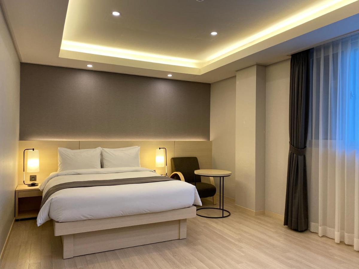 New Donghae Tourist Hotel Extérieur photo